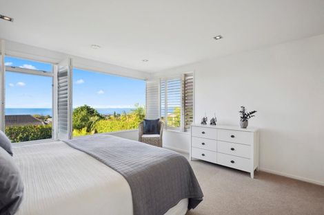Photo of property in 12a Eastcliffe Road, Castor Bay, Auckland, 0620