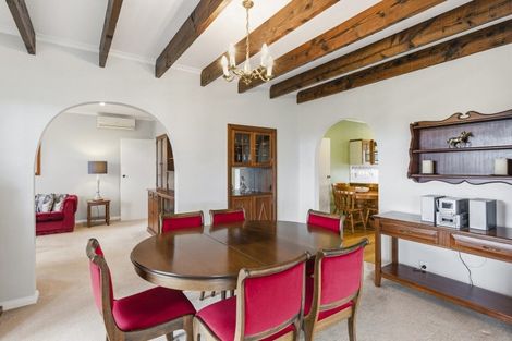 Photo of property in 15 Koputaroa Road, Levin, 5575