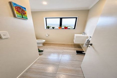 Photo of property in 14 Trelawny Terrace, Grenada Village, Wellington, 6037