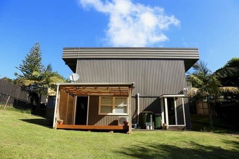 Photo of property in 3/40 Eskdale Road, Birkdale, Auckland, 0626