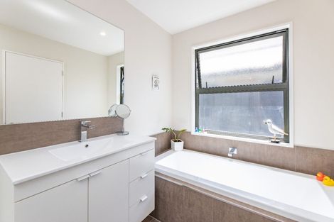 Photo of property in 11 Capil Court, Halswell, Christchurch, 8025