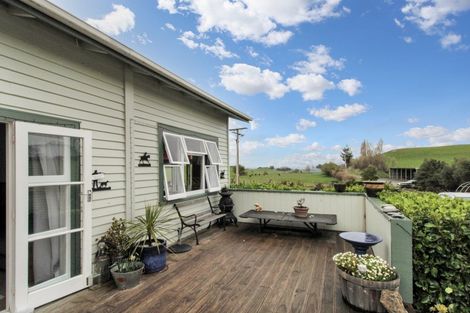 Photo of property in 114 Glengarry Road, Dannevirke, 4978