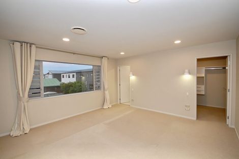 Photo of property in 15b Hillcrest Avenue, Hillcrest, Auckland, 0627