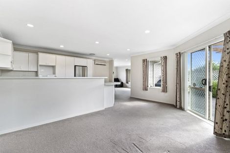 Photo of property in 18 Callum Brae Drive, Rototuna, Hamilton, 3210