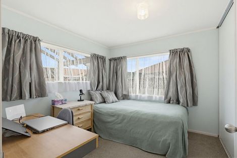 Photo of property in 19b Mcgowan Place, Orewa, 0931