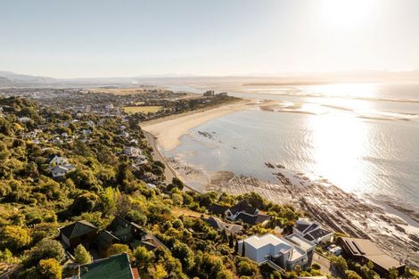 Photo of property in 50 The Cliffs, Britannia Heights, Nelson, 7010