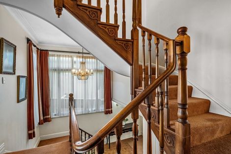 Photo of property in 38 Jubilee Avenue, Devonport, Auckland, 0624