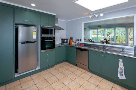 Photo of property in 102 Karaka Road, Thames, 3500