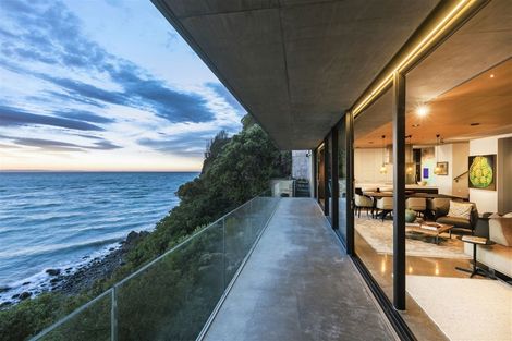 Photo of property in 1 Whitewash Head Road, Scarborough, Christchurch, 8081