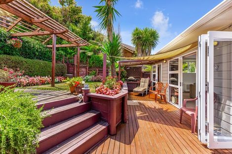 Photo of property in 17 Da Vinci Place, West Harbour, Auckland, 0618