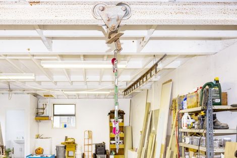 Photo of property in 18 Robertson Street, Elderslea, Upper Hutt, 5018