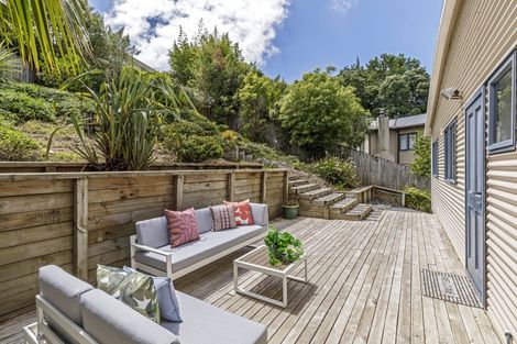 Photo of property in 40f Weatherly Road, Torbay, Auckland, 0630