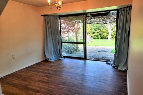 Photo of property in 15 Sevenoaks Drive, Bryndwr, Christchurch, 8053