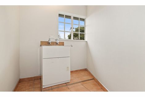 Photo of property in 273 Hills Road, Mairehau, Christchurch, 8013