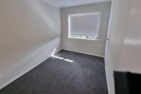 Photo of property in 2/125b Metcalfe Road, Ranui, Auckland, 0612