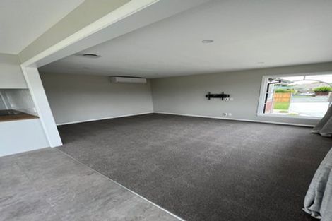 Photo of property in 17 Erin Crescent, Mairehau, Christchurch, 8013