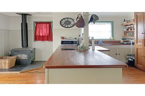 Photo of property in 93 Macarthur Street, Levin, 5510