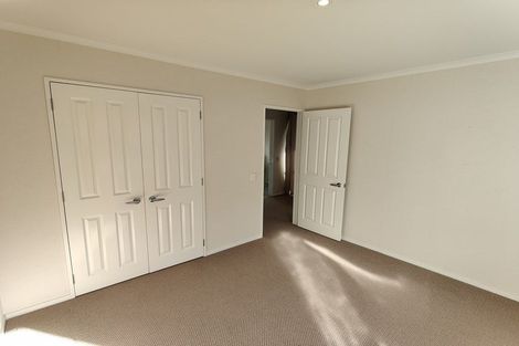 Photo of property in 52 Mission Heights Drive, Flat Bush, Auckland, 2016
