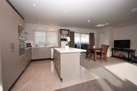 Photo of property in 2/155 Tauhara Road, Tauhara, Taupo, 3330