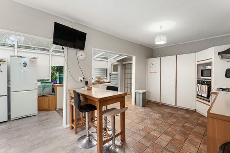 Photo of property in 16 Eatwell Avenue, Paraparaumu Beach, Paraparaumu, 5032