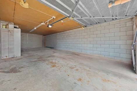 Photo of property in 2/4 Illana Place, Ranui, Auckland, 0612