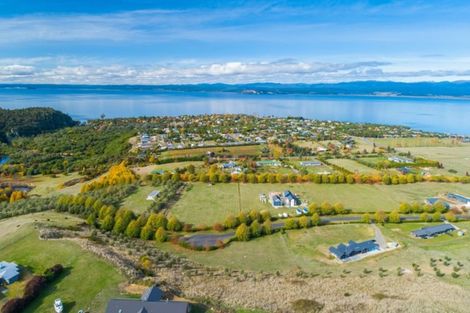 Photo of property in 19 Rangitukua Drive, Kuratau, Turangi, 3381