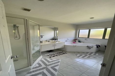 Photo of property in 2/41 Macleans Road, Bucklands Beach, Auckland, 2014