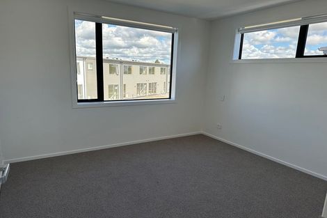 Photo of property in 136 Te Napi Drive, Takanini, Auckland, 2112