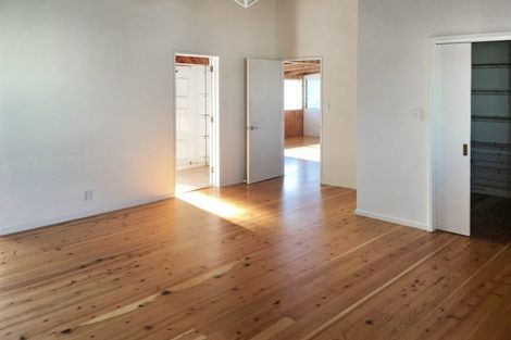 Photo of property in 1/8 Meeanee Quay, Westshore, Napier, 4110