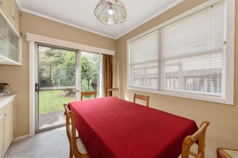 Photo of property in 10 Kensington Place, Fairfield, Hamilton, 3214