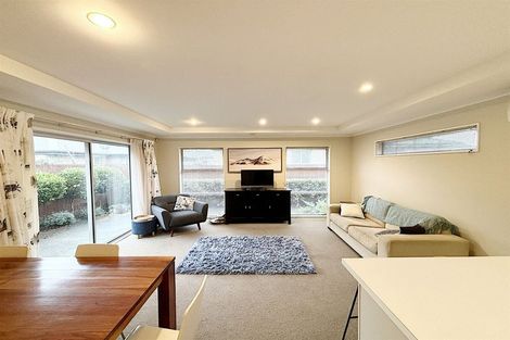 Photo of property in 3/198 Racecourse Road, Sockburn, Christchurch, 8042