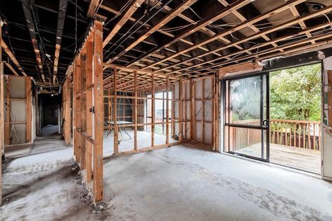 Photo of property in 8 Gordon Stanley Drive, Massey, Auckland, 0614