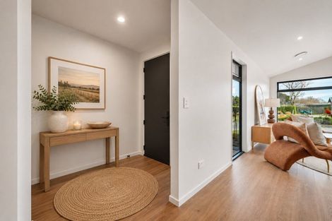 Photo of property in 2 Rowland Place, Rangiora, 7400