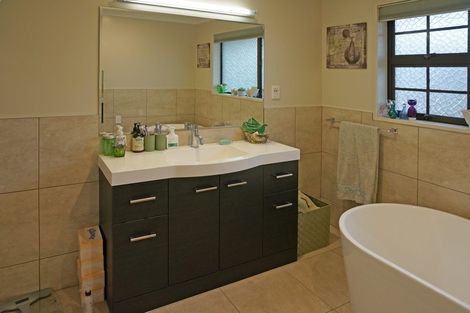 Photo of property in 16 Orkney Street, Waikiwi, Invercargill, 9810