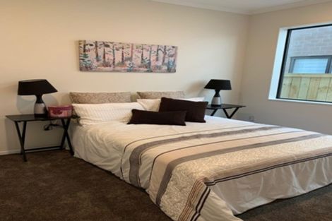 Photo of property in 82 Donegal Park Drive, Flat Bush, Auckland, 2019