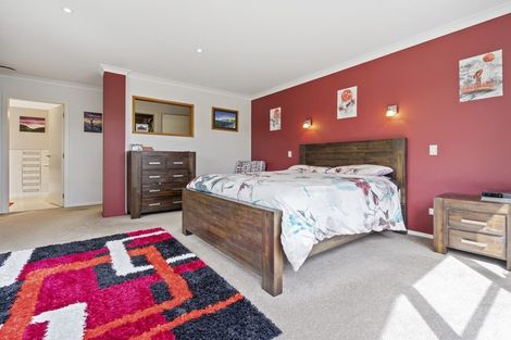 Photo of property in 38a Madison Street, Cambridge, 3434