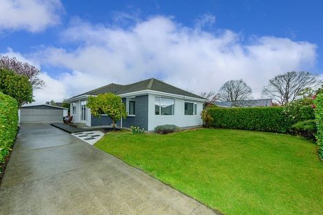 Photo of property in 29 Liverton Crescent, Bishopdale, Christchurch, 8053