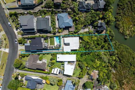 Photo of property in 15a Rangitoto Terrace, Milford, Auckland, 0620