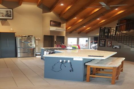 Photo of property in 8 Westoe Street, Waikaia, 9778