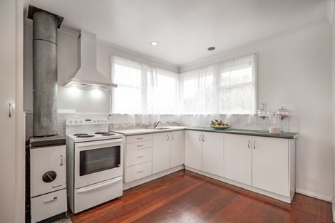 Photo of property in 11 Bristol Place, Flaxmere, Hastings, 4120