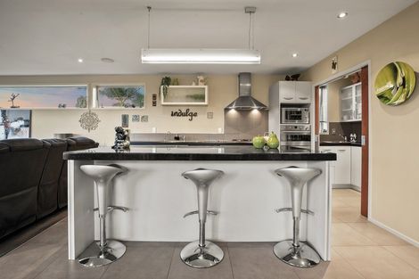 Photo of property in 66 Rototuna Road, Rototuna, Hamilton, 3210