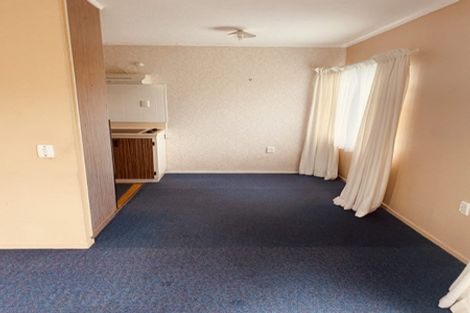 Photo of property in 8 Bushland Grove, Paparangi, Wellington, 6037