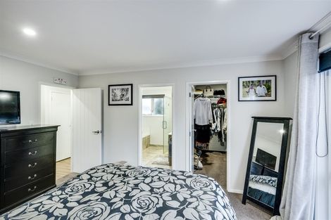 Photo of property in 27 Aparima Place, Awatoto, Napier, 4110