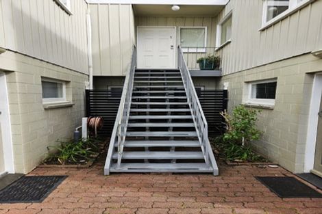 Photo of property in 3/5 Felton Mathew Avenue, St Johns, Auckland, 1072