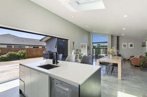 Photo of property in 1 Armstrong Avenue, Waitara, 4320