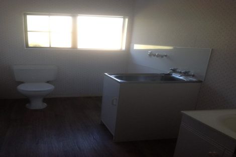 Photo of property in 85c Oxford Street, Tawa, Wellington, 5028