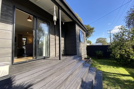 Photo of property in 1/234 Henderson Valley Road, Henderson, Auckland, 0612