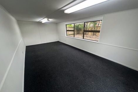 Photo of property in 20 Pitcairn Crescent, Bryndwr, Christchurch, 8053