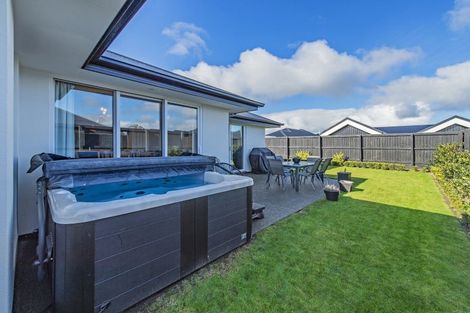 Photo of property in 10 Sandhurst Drive, Rolleston, 7615