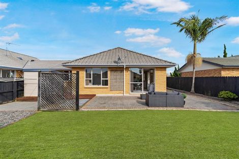 Photo of property in 57 Fernbrook Close, Burswood, Auckland, 2013